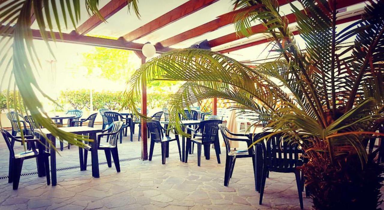 ريميني Hotel Moroni المظهر الخارجي الصورة