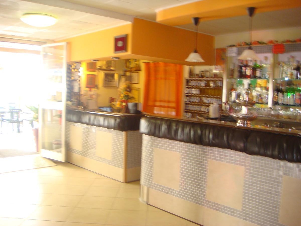 ريميني Hotel Moroni المظهر الخارجي الصورة